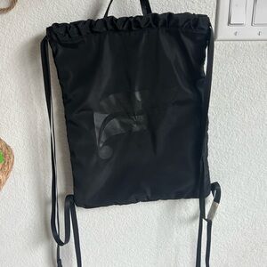 Fabletics draw string bag